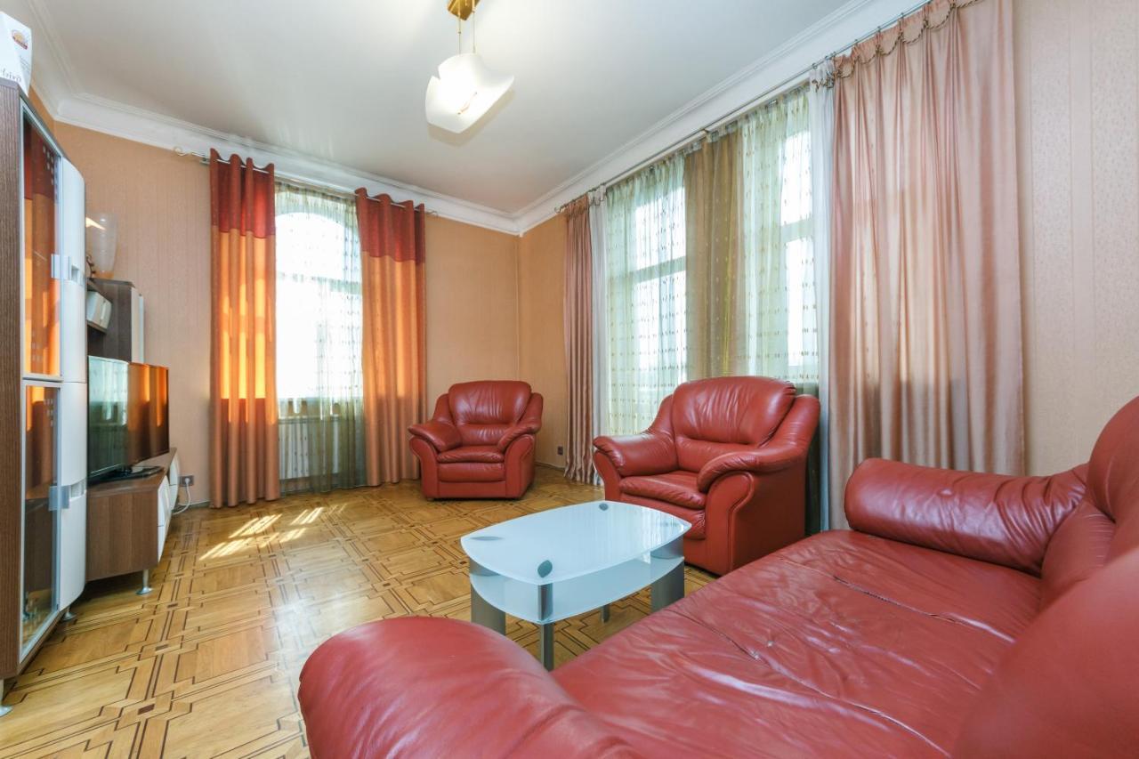 Apartment on Kreshchatik st, 17 Kiew Exterior foto